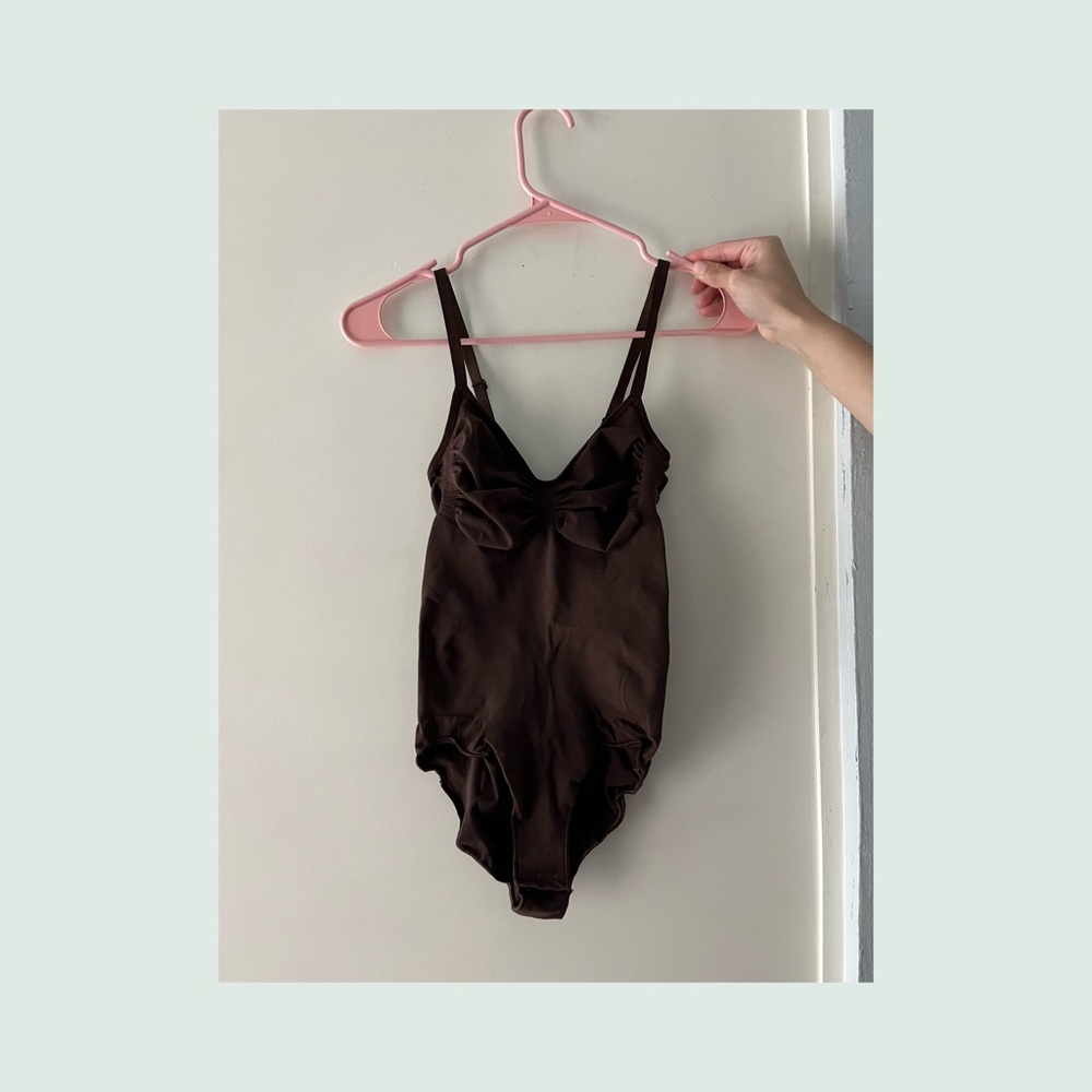 SKIMS Sculpting Bodysuit